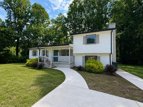 6200 Ridge Rd, Tobaccoville, NC, 27050-9473 | Card Image
