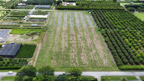 224 Sw 252nd Ter, Homestead, FL, 33031 | Card Image