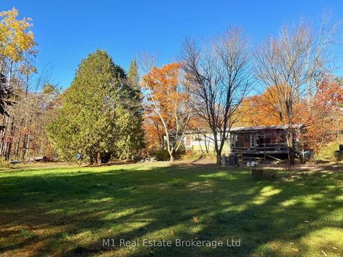 27 Chain Of Lakes Rd, Mactier, ON, P0C1H0 | Card Image
