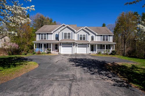 7 Piper Ln, Lee, NH, 03861-6250 | Card Image