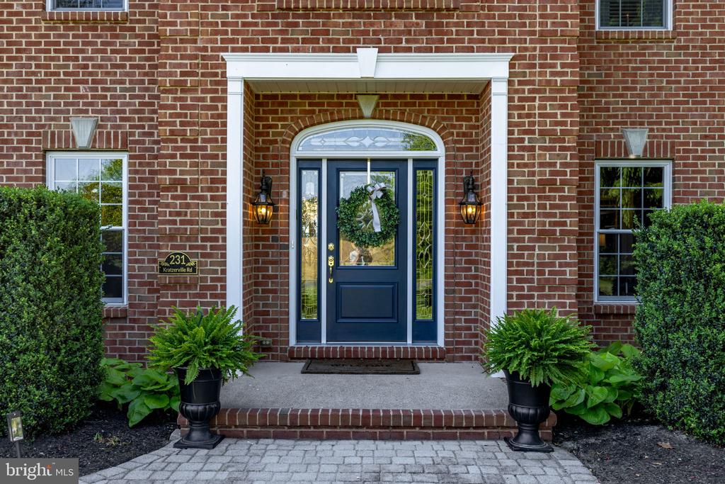 Residential in WINFIELD 3