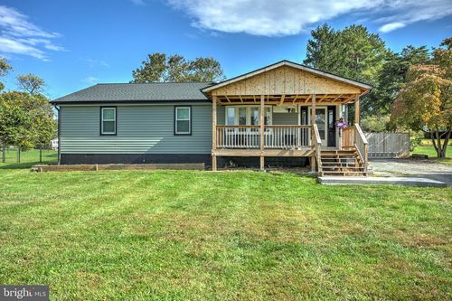 1309 Tuscawilla Dr, CHARLES TOWN, WV, 25414-5063 | Card Image