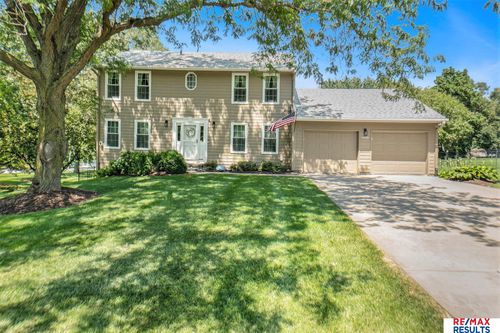 21938 Trailridge Blvd, Elkhorn, NE, 68022-2505 | Card Image