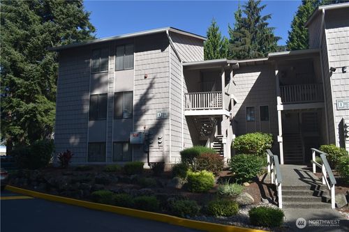 d301-33025 18th Pl S, Federal Way, WA, 98003-9457 | Card Image