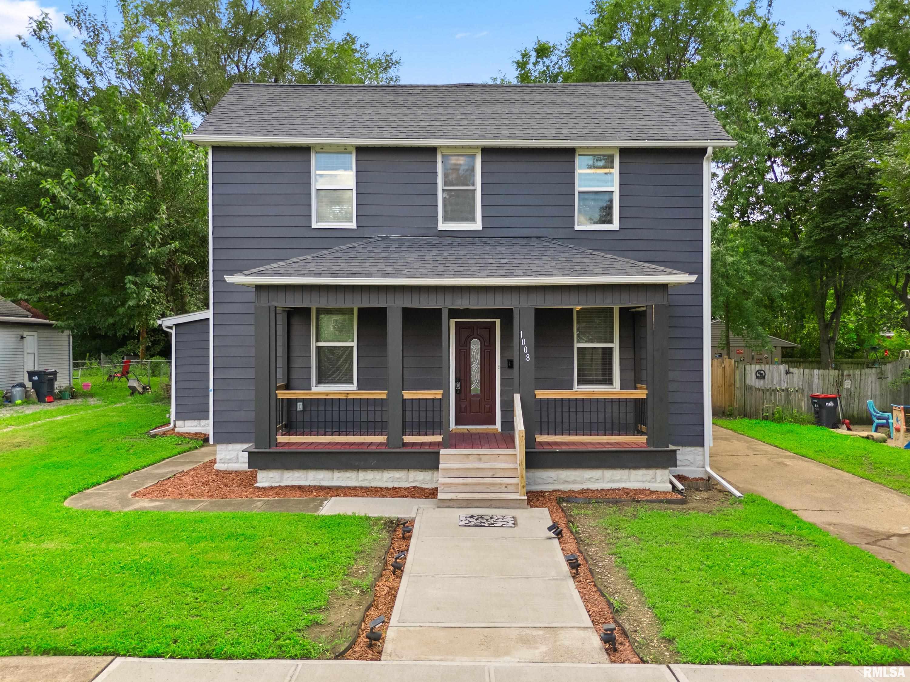Residential in Pekin 3