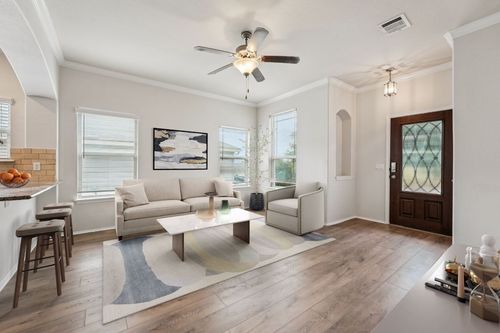 10017 Pinnacle Crest Loop, Austin, TX, 78747-2765 | Card Image