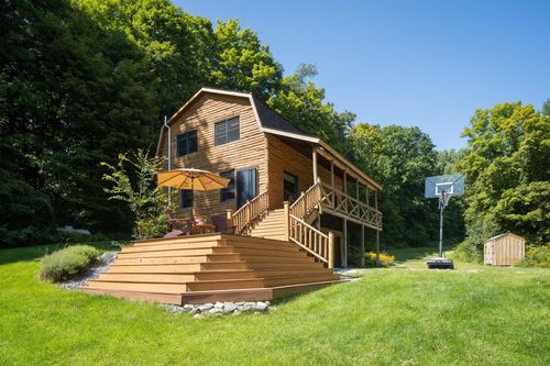 364 Burr Pond Rd, Sudbury, VT, 05733-9604 | Card Image