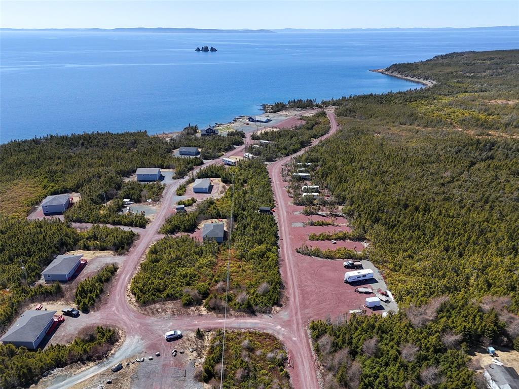 Commercial Sale in Whiteway 5