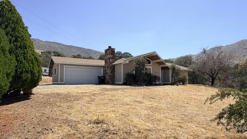 3168 Shadow Mountain Dr, Lake Isabella, CA, 93240-9557 | Card Image