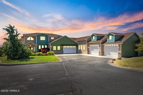 500 N Saint Hilaire Rd, Yakima, WA, 98901 | Card Image