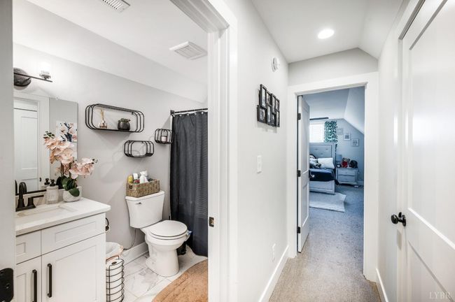 301 Bentley Grove Way, House other with 5 bedrooms, 3 bathrooms and null parking in Lynchburg VA | Image 39