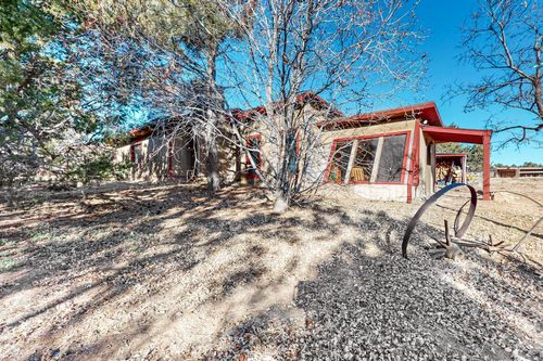 32 Mockingbird Hill Rd, Tijeras, NM, 87059-8153 | Card Image