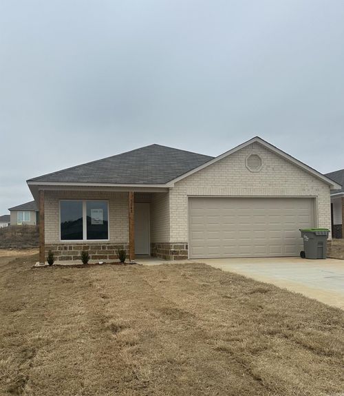 7048 Potomac Trl, Bauxite, AR, 72011-8610 | Card Image