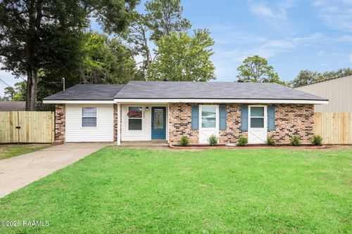 304 W Broussard St, Broussard, LA, 70518-4705 | Card Image