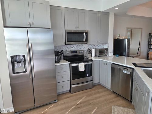 apt-302-14300 Bristol Bay Pl, FORT MYERS, FL, 33912-0380 | Card Image