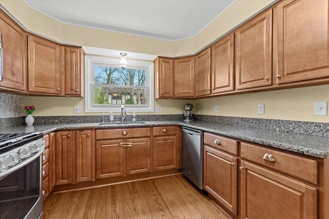 21950 Heatherbrae Way S, House other with 4 bedrooms, 3 bathrooms and null parking in Novi MI | Image 21