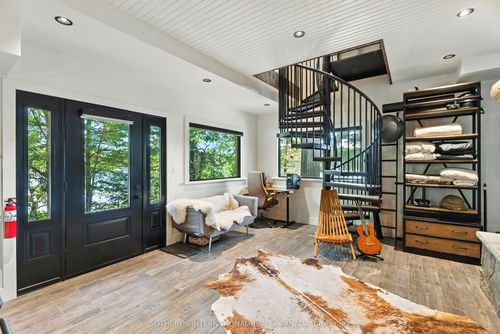 1023 Mccabe Rd, Baysville, ON, P0B1A0 | Card Image