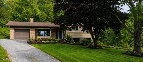 516 Cumberland Estates Rd, Cumberland Gap, TN, 37724-4139 | Card Image