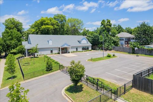 1430 Poplar Ave, Memphis, TN, 38104-2901 | Card Image