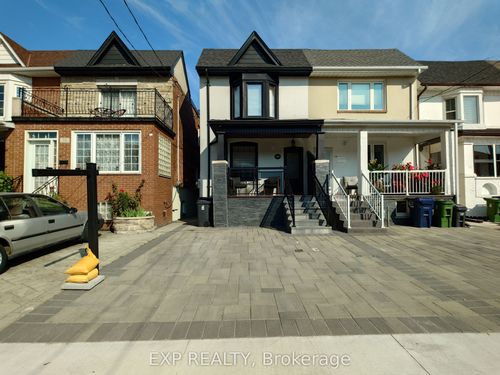 36 Talbot St, Toronto, ON, M6N1G4 | Card Image