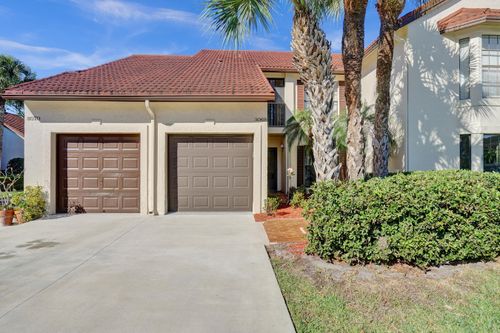 3068 Lucerne Park Dr, Greenacres, FL, 33467-2019 | Card Image