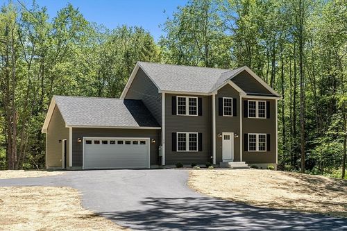 40 Burnshirt Rd, Phillipston, MA, 01331-9307 | Card Image