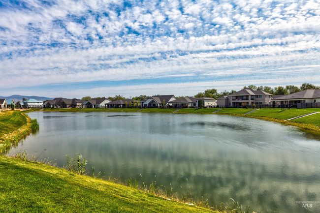 144 S Gresham Way, House other with 3 bedrooms, 3 bathrooms and 4 parking in Eagle ID | Image 38