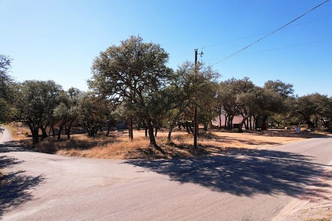 626 Williams Lakeshore, Home with 0 bedrooms, 0 bathrooms and null parking in Kingsland TX | Image 33