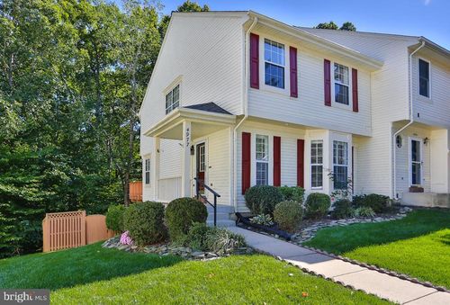 4977 Buena Vista Dr, DUMFRIES, VA, 22025-3053 | Card Image