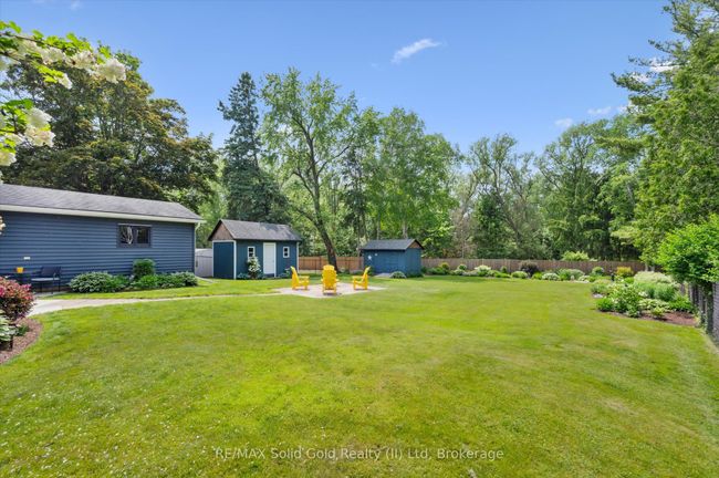 125 Macgregor Cres, House other with 3 bedrooms, 2 bathrooms and 5 parking in Waterloo ON | Image 36