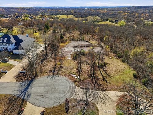 5810 Oak Forest Ln, Tulsa, OK, 74131 | Card Image