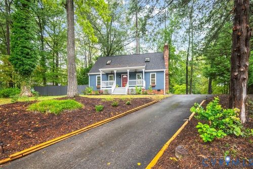 8104 Foxcatcher Ct, North Chesterfield, VA, 23235-6544 | Card Image