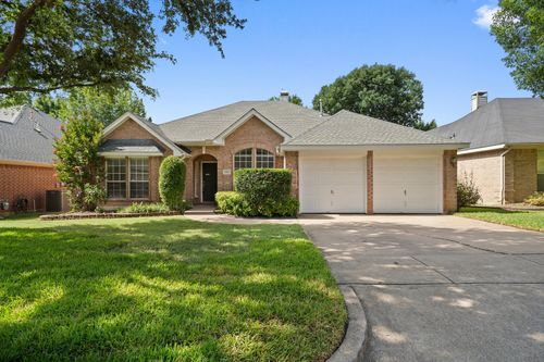 6905 Windwood Trl, Fort Worth, TX, 76132-3051 | Card Image