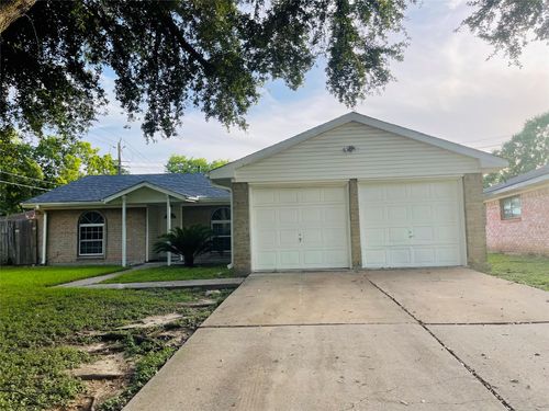 12431 Huntington Field Dr, Houston, TX, 77099-3713 | Card Image