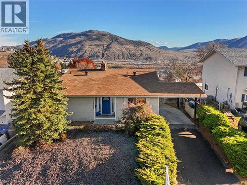 1574 Griffin Terr, Kamloops, BC, V2B7R6 | Card Image