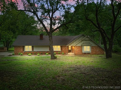11315 S 87th East Ave, Bixby, OK, 74008-2416 | Card Image