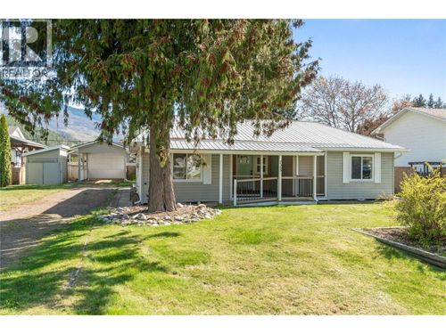 725 Conn Street, Sicamous, BC, V0E2V0 | Card Image