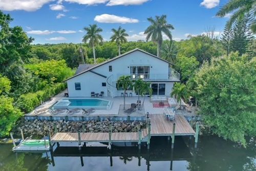 95 Schneider Dr, Fort Myers, FL, 33905-2728 | Card Image