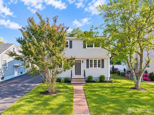 41 New St, Spotswood, NJ, 08884-1661 | Card Image