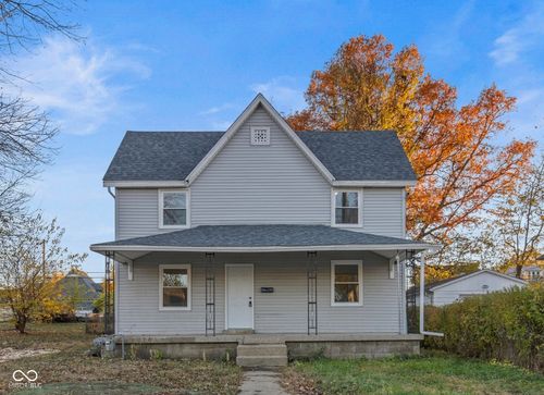 911 3rd St, Anderson, IN, 46016-2321 | Card Image