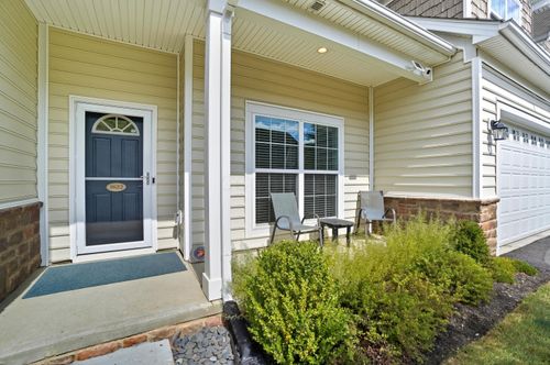 1622 Linkhorn Dr, Grove City, OH, 43123-8190 | Card Image