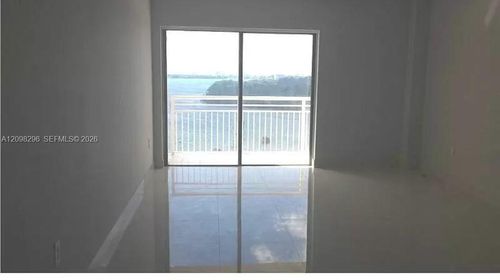 1004-400 Kings Point Dr, Sunny Isles Beach, FL, 33160-4736 | Card Image
