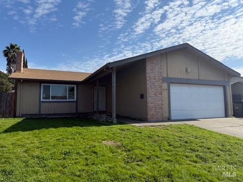 2168 Calder Pl, Fairfield, CA, 94533-2708 | Card Image