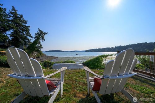 13197 Satterlee Rd, Anacortes, WA, 98221-8673 | Card Image