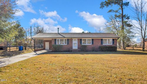 7533 Cliffbourne Dr, Fayetteville, NC, 28303-2301 | Card Image