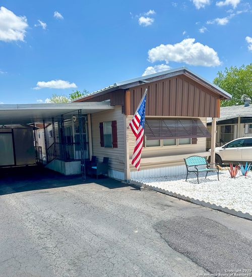 37 Broken Arrow, Brackettville, TX, 78832 | Card Image