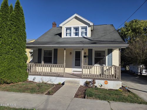 717 New St, Roaring Spring, PA, 16673-1515 | Card Image