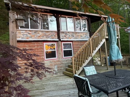 57 Lakeside Dr, Sussex, NJ, 07461-4399 | Card Image