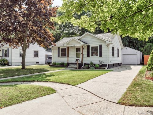 3013 Cooper Ave, Port Huron, MI, 48060-2027 | Card Image