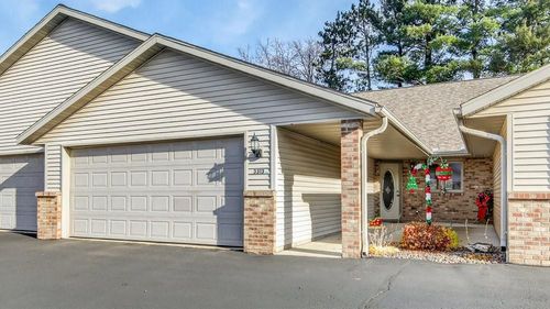 3313 Alf Ct, Eau Claire, WI, 54701-7609 | Card Image